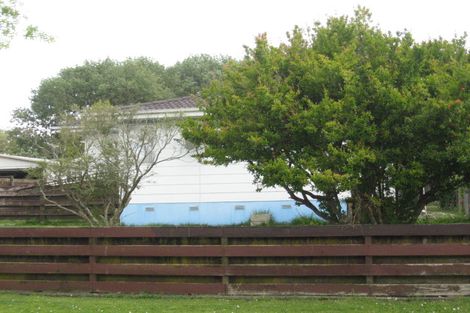 Photo of property in 10 Mon Desir Place, Manurewa, Auckland, 2102