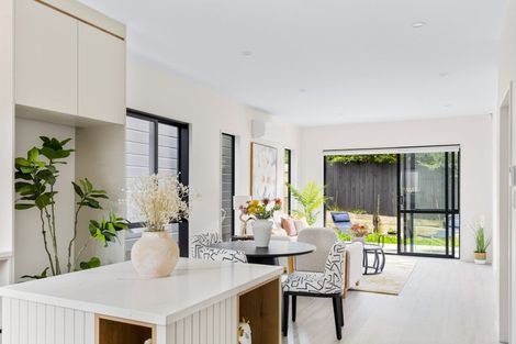 Photo of property in 108d Taikata Road, Te Atatu Peninsula, Auckland, 0610