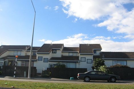 Photo of property in 201a The Esplanade, Petone, Lower Hutt, 5012