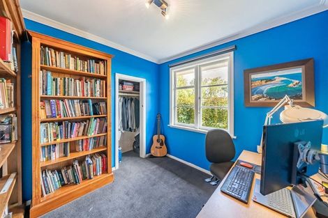 Photo of property in 1084 Fergusson Drive, Clouston Park, Upper Hutt, 5018