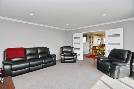 Photo of property in 11 Wearing Place, Kaiapoi, 7630