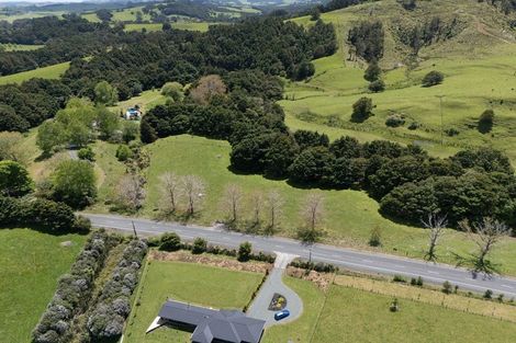 Photo of property in 643 Whangaripo Valley Road, Whangaripo, Wellsford, 0972