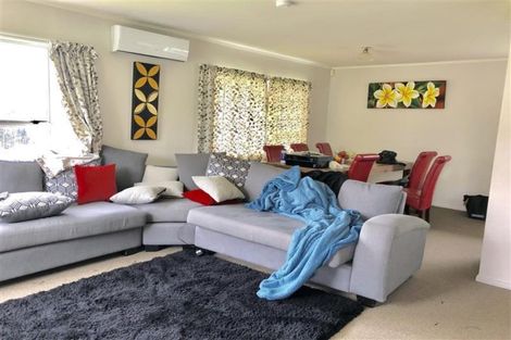 Photo of property in 2/3 Berwyn Avenue, Takanini, 2112