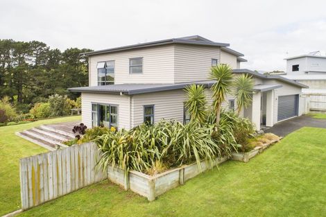 Photo of property in 76 Cashmere Drive, Fitzherbert, Palmerston North, 4410