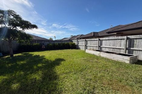 Photo of property in 3 Leet Crescent, Papamoa Beach, Papamoa, 3118