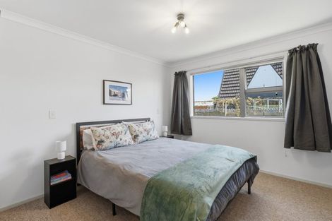 Photo of property in 16 Maria Street, Lumsden, 9730