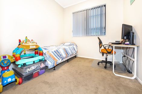 Photo of property in 71 Eighth View Avenue, Beachlands, Auckland, 2018