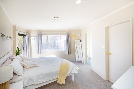 Photo of property in 111 Ruapehu Drive, Fitzherbert, Palmerston North, 4410