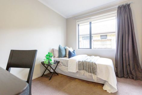 Photo of property in 112 Saint James Drive, Huntington, Hamilton, 3210