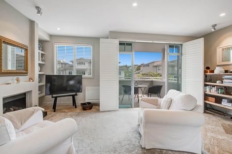 Photo of property in 19 Little Compton Mews, Snells Beach, 0920