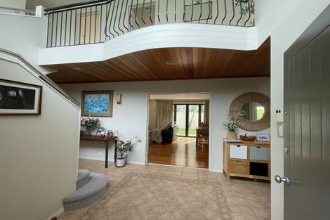 Photo of property in 2/31 Eversleigh Road, Belmont, Auckland, 0622