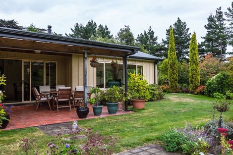 Photo of property in 1789 State Highway 2, Kaitoke, Upper Hutt, 5018