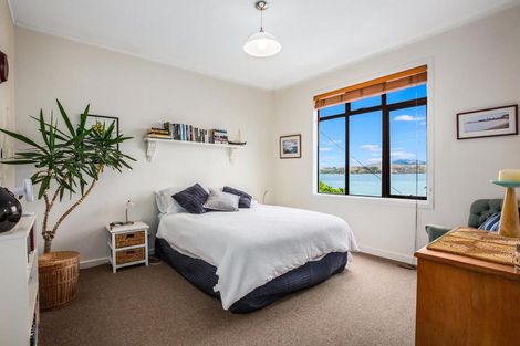 Photo of property in 162 Motuhara Road, Plimmerton, Porirua, 5026