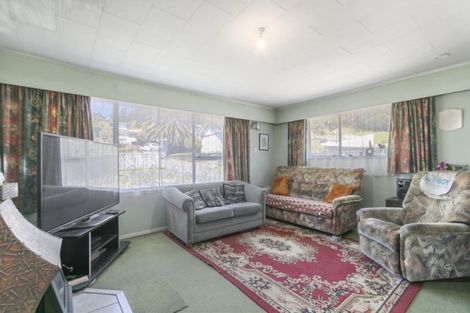Photo of property in 35b Stockdale Street, Wainuiomata, Lower Hutt, 5014