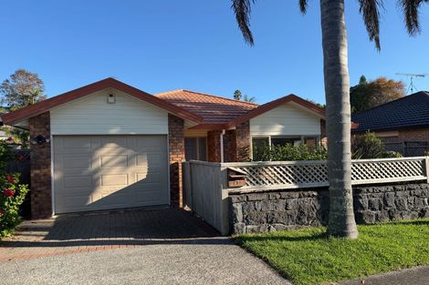 Photo of property in 27 Red Hibiscus Road, Stanmore Bay, Whangaparaoa, 0932