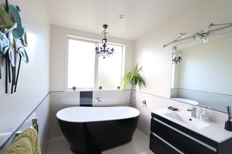 Photo of property in 12 Constance Place, Aidanfield, Christchurch, 8025