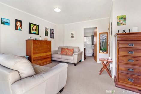 Photo of property in 10/154 Onepu Road, Lyall Bay, Wellington, 6022