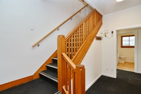 Photo of property in 4 Whitmore Street, Edgeware, Christchurch, 8013