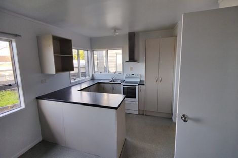 Photo of property in 43 Secretariat Place, Randwick Park, Auckland, 2105