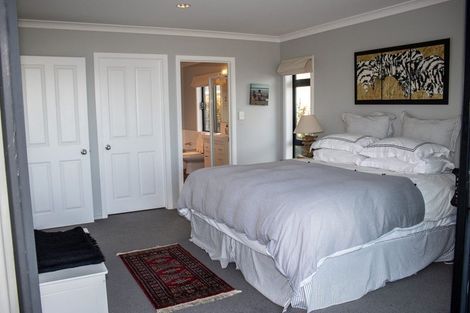 Photo of property in 21 Sunset Parade, Kai Iwi, Whanganui, 4574