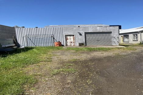 Photo of property in 96 Bridge Street, Eltham, 4322