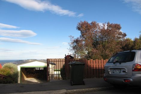 Photo of property in 33 Calypso Place, Rothesay Bay, Auckland, 0630