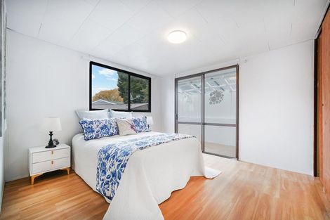 Photo of property in 15 Justamere Place, Weymouth, Auckland, 2103