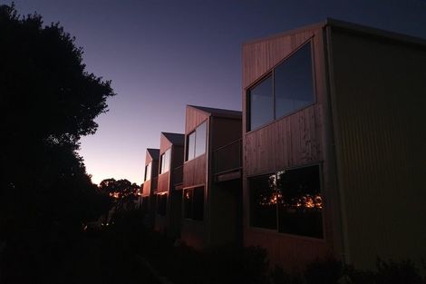 Photo of property in 3/27 Buckley Road, Southgate, Wellington, 6023