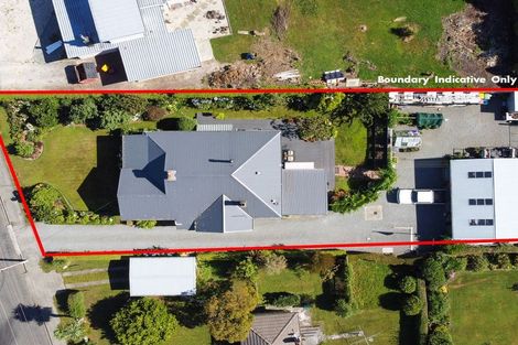 Photo of property in 12 Parsonage Road, Waimate, 7924