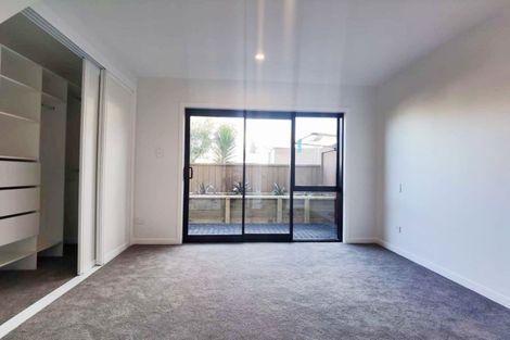 Photo of property in 3 Finesse Lane, Bucklands Beach, Auckland, 2012