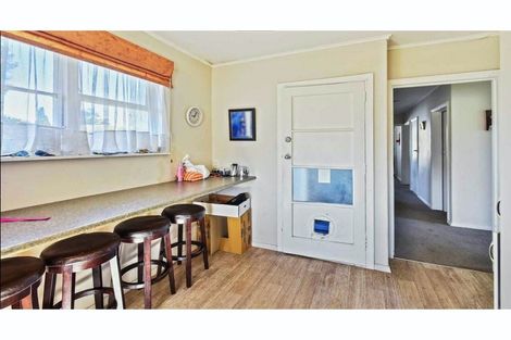 Photo of property in 49 Buller Crescent, Manurewa, Auckland, 2102