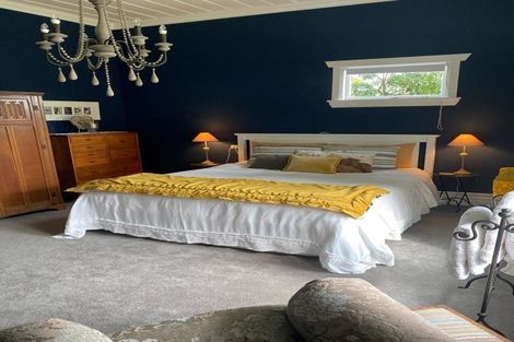 Photo of property in 10 Rawhiti Street, Vogeltown, New Plymouth, 4310