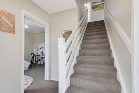 Photo of property in 1 Quinton Place, Bishopdale, Christchurch, 8053