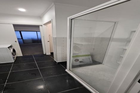 Photo of property in 13 Deanna Drive, West Harbour, Auckland, 0618