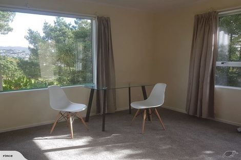 Photo of property in 11a Colchester Crescent, Newlands, Wellington, 6037