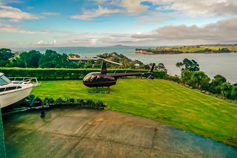 Photo of property in 170 Wade River Road, Wade Heads, Whangaparaoa, 0932