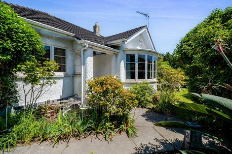 Photo of property in 33 Rogan Street, New Plymouth, 4310