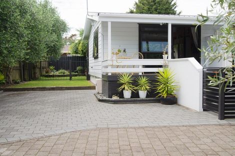 Photo of property in 15 Waitawa Place, Lynmore, Rotorua, 3010