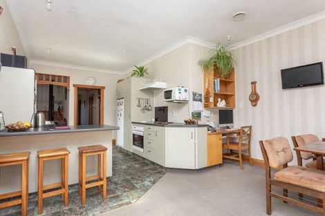 Photo of property in 22 Hunter Street, Dannevirke, 4930