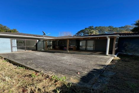 Photo of property in 28 Claverdon Drive, Massey, Auckland, 0614