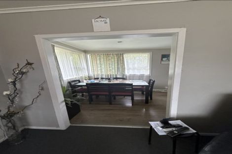 Photo of property in 37 Bruce Road, Glenfield, Auckland, 0629