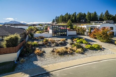 Photo of property in 43 Kings Drive, Wanaka, 9305