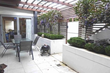 Photo of property in Sol Apartments, 28/37 Jessie Street, Te Aro, Wellington, 6011