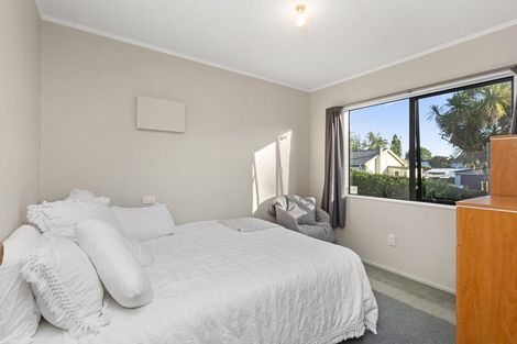 Photo of property in 20a Huia Avenue, Forest Lake, Hamilton, 3200