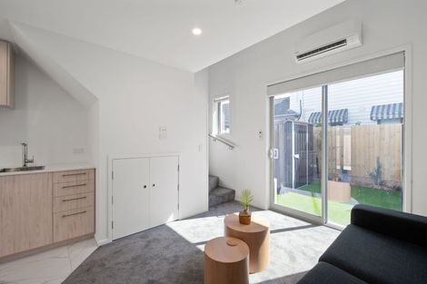 Photo of property in 9/19 Winchester Street, Merivale, Christchurch, 8014