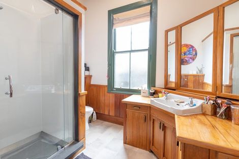 Photo of property in 54 Brightwater Terrace, Terrace End, Palmerston North, 4410