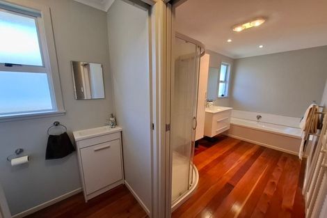 Photo of property in 21 Tarahua Road, Vogeltown, New Plymouth, 4310