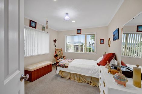 Photo of property in 24 Brown Street, Inglewood, 4330