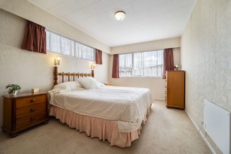 Photo of property in 10 Rameses Place, Pomare, Rotorua, 3015