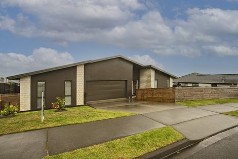 Photo of property in 14 Ridge Drive, Omokoroa, 3114